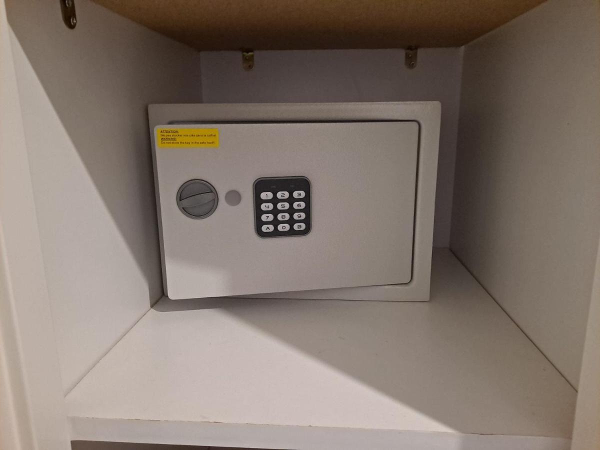 Atico Duplex Marques De Reyes Apartman Sevilla Kültér fotó