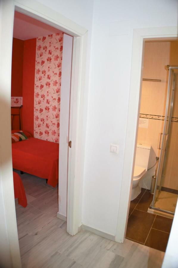 Atico Duplex Marques De Reyes Apartman Sevilla Kültér fotó
